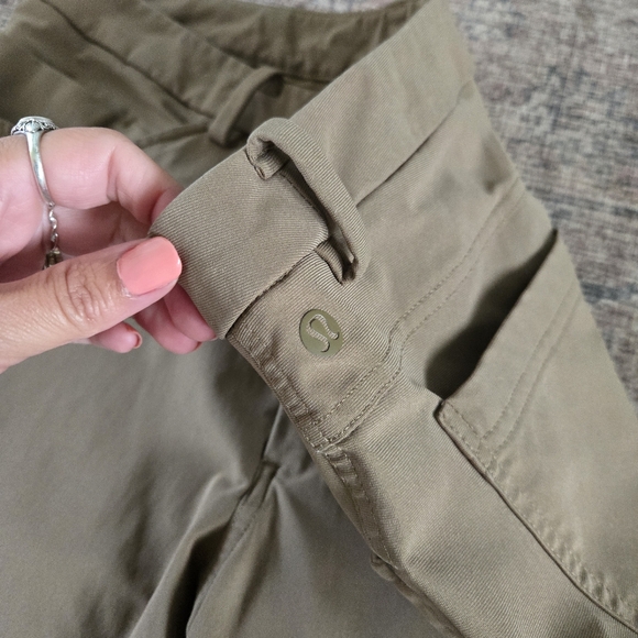 Lululemon 34x32 ABC Classic Pant Chino Casual Khaki Tan Artifact Warpstreme - Picture 3 of 8